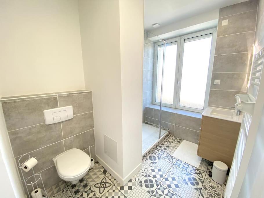 Апартаменты Le Dandy-Proche Centre-Neuf Шатору Экстерьер фото
